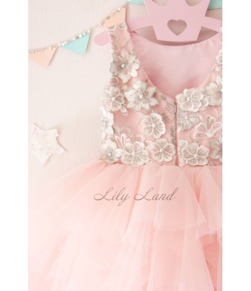 Детское платье, цвет розовый